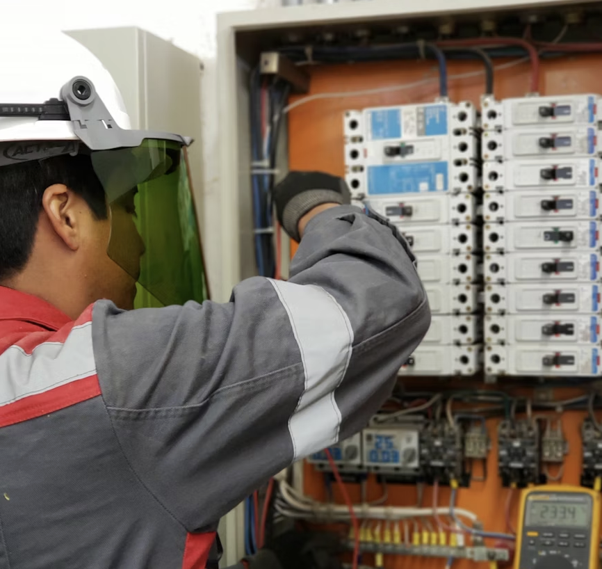 結城電工の正社員 電気工事士求人イメージ